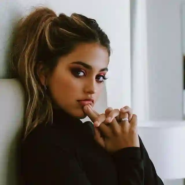 ᴡᴀʟʟᴘᴀᴘᴇʀ ᴘʟᴜɢ™🔌