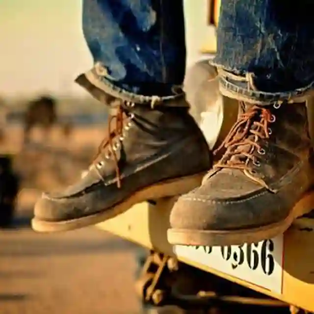 男士日常消费穿搭 (👔衣&👖裤&👞鞋&🧴护肤&💻数码)